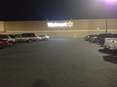 Walmart bristol va - 515 Falls Boulevard, Bristol. Open: 9:00 am - 8:00 pm 0.24mi. On this page, you can find restaurant hours, place of business address details, direct contact number and further information about Texas Roadhouse Bristol, VA.